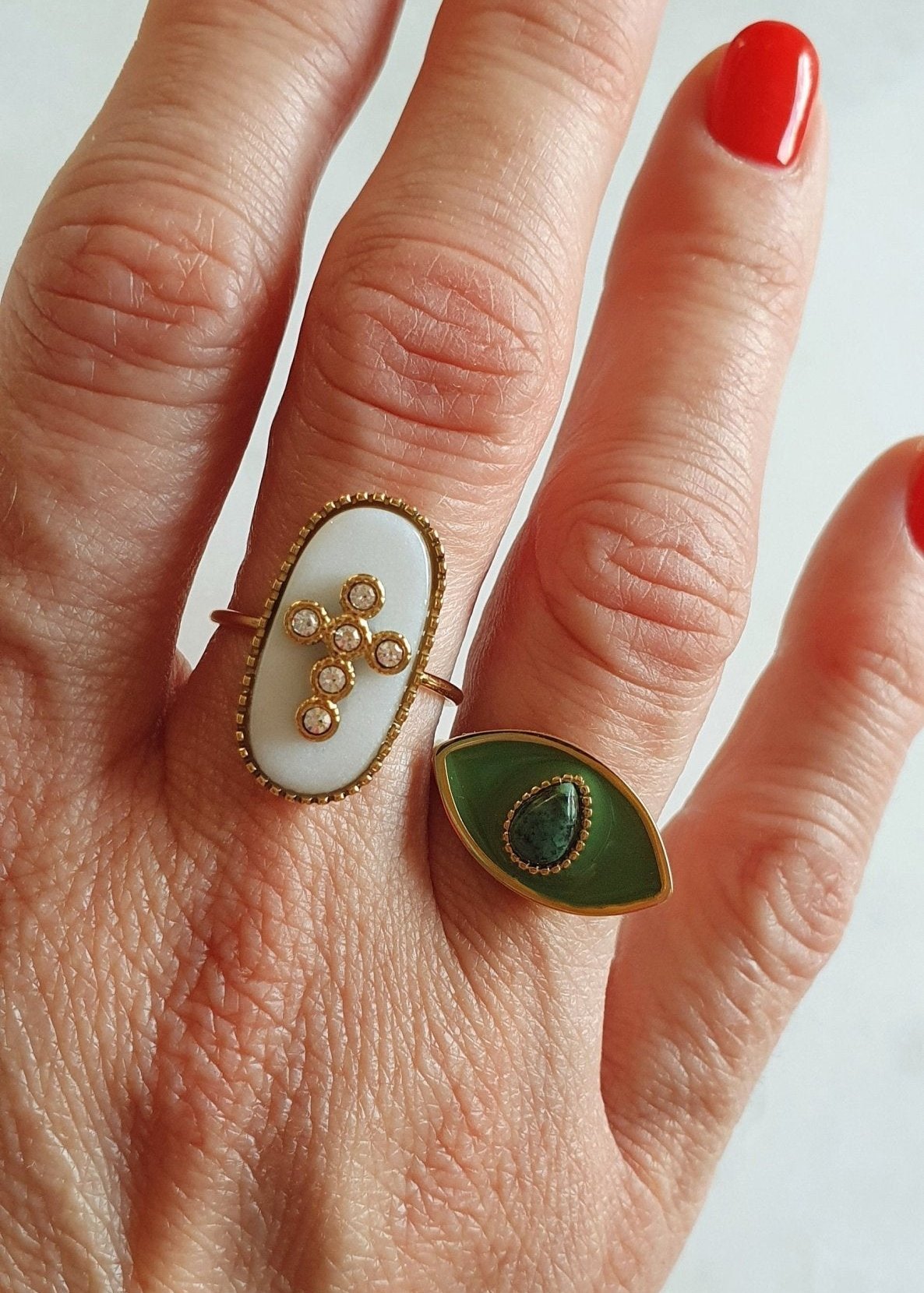 Bague Œil en Or avec Pierre Noire, Verte ou Bordeaux - Réglable, Ajustable, Acier Inoxydable - AlbertineAndTheSun
