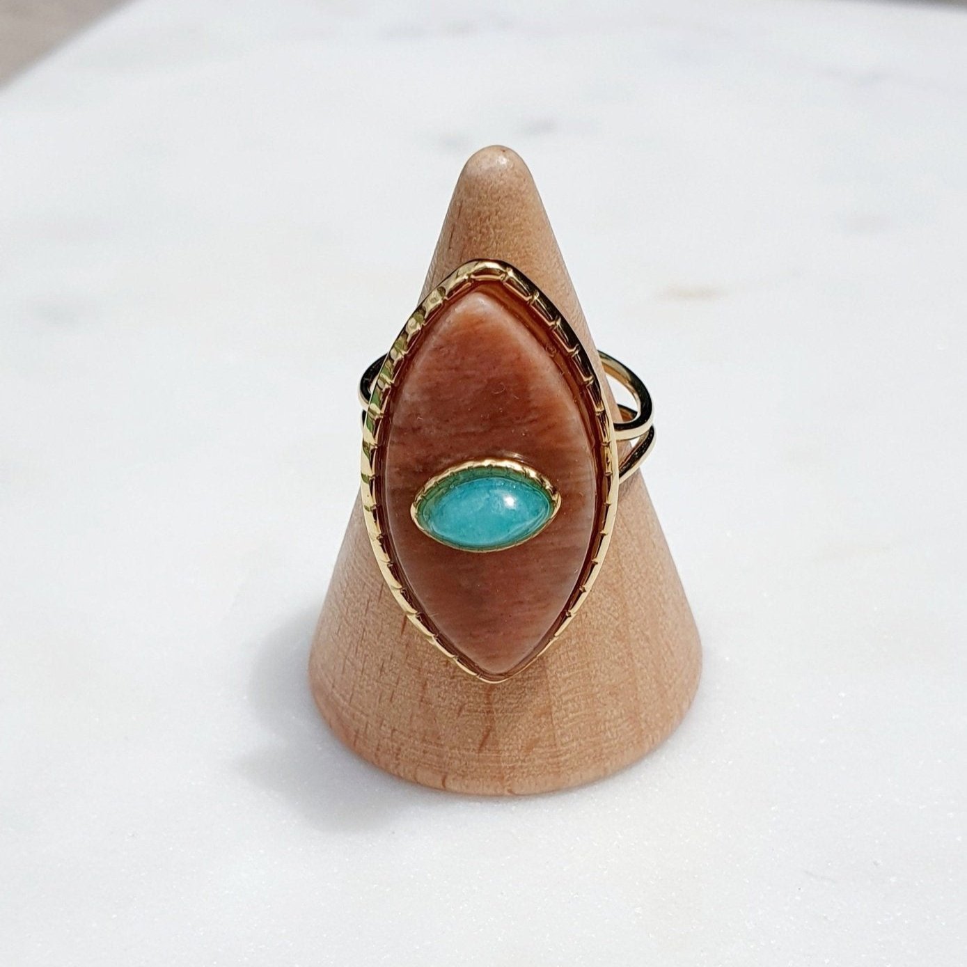 Bague Paros avec Œil - Dorée et Ambre, Réglable, Acier Inoxydable de Haute Qualité - AlbertineAndTheSun