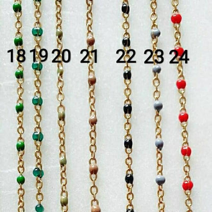 Bracelet Cheville Doré avec Perles en Résine – Élégance Sur Mesure - AlbertineAndTheSun
