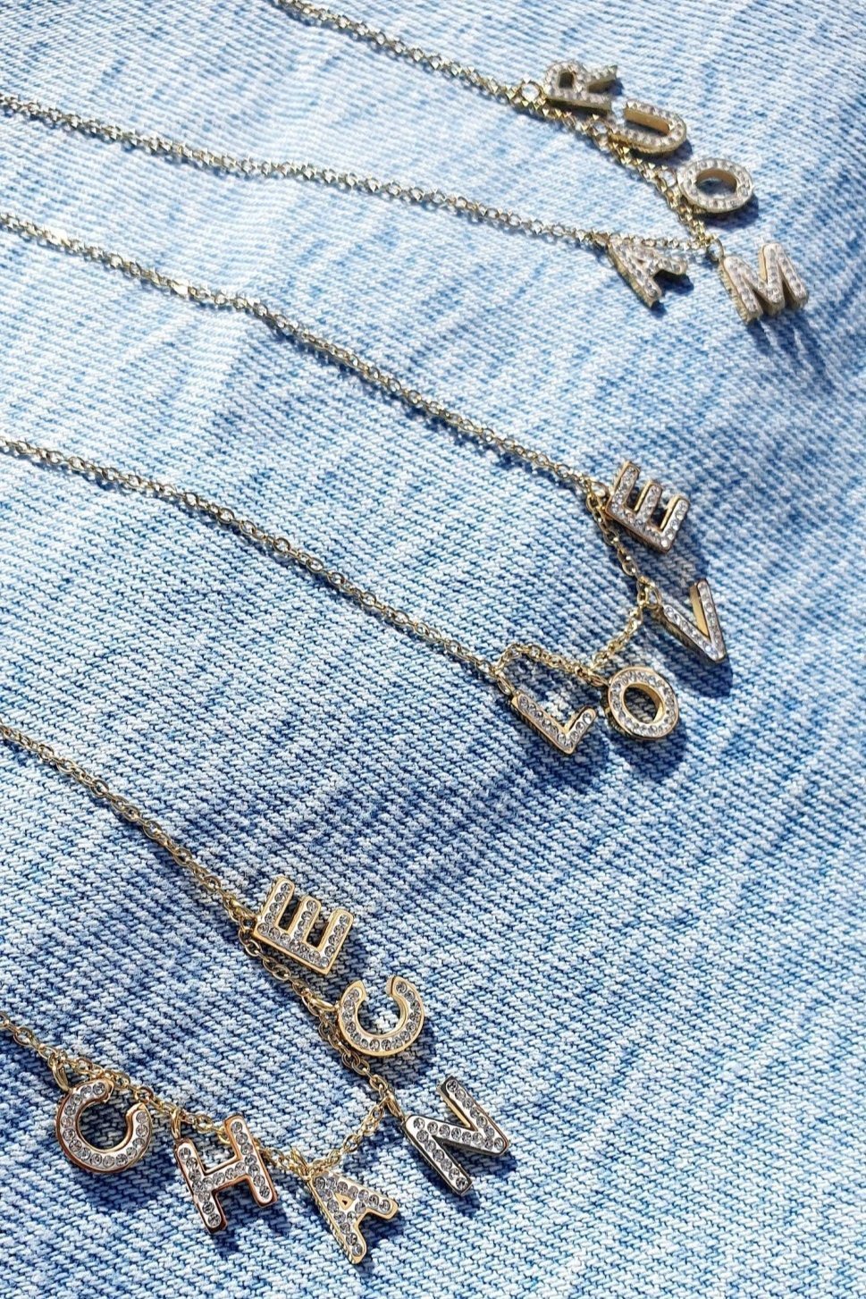 Collier Lettres Suspendues "Amour"... - AlbertineAndTheSun